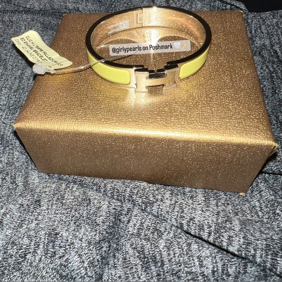 Hermès Clic H Bracelet Jaune Citron PM NEW - Picture 4 of 17